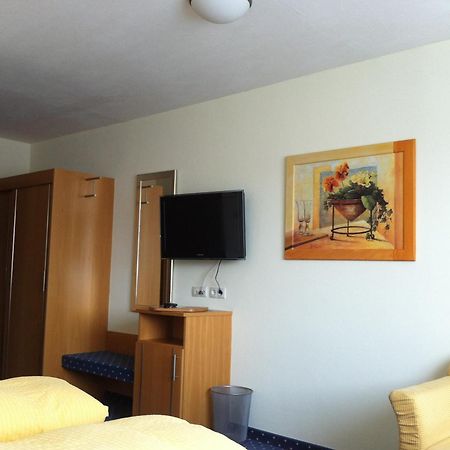 Hotel Linde Pfalz Silz  ภายนอก รูปภาพ