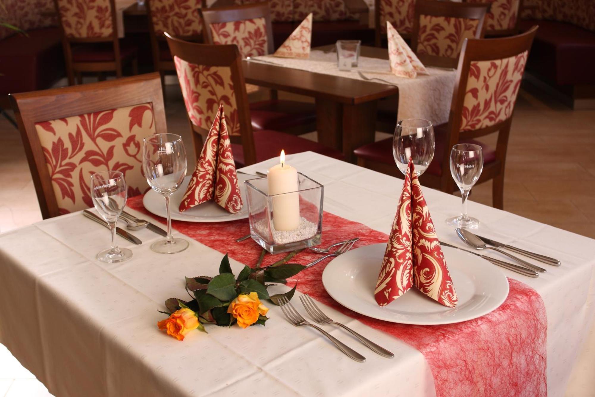 Hotel Linde Pfalz Silz  ภายนอก รูปภาพ